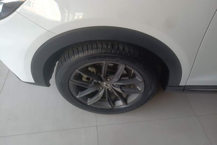 Used Dongfeng Fengon ix5 2019 220T CVT ZhiShang Version China VI Standard Exterior 7