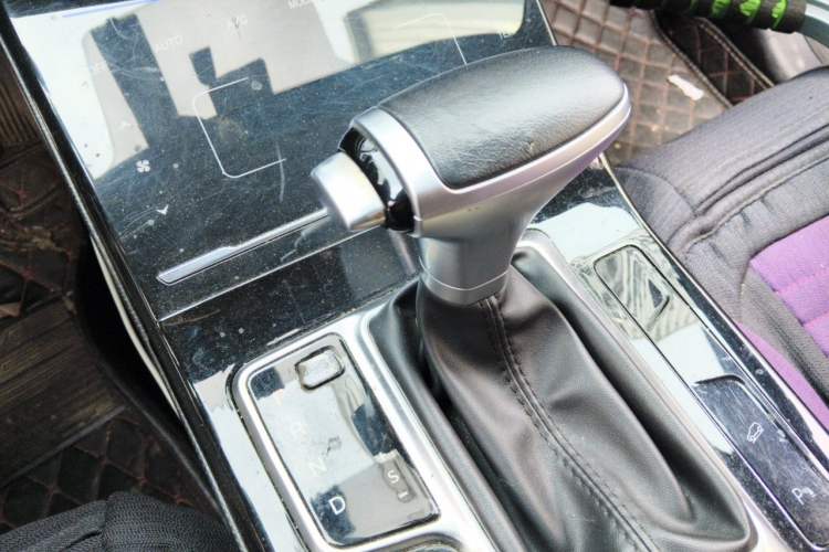 Used Dongfeng Fengon ix5 2019 220T CVT Zhiyue Trim China V Emission Standard Gear Lever