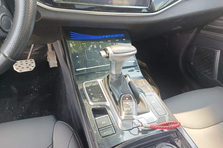 Used Dongfeng Fengon ix5 2019 220T CVT Zhiyue Trim China V Emission Standard Gear Lever