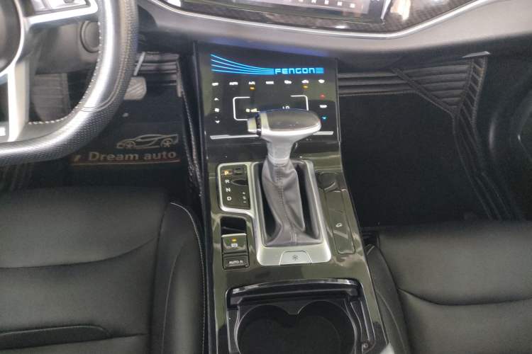 Used Dongfeng Fengon ix5 2019 220T CVT ZhiShang Trim China V Standard Gear Lever