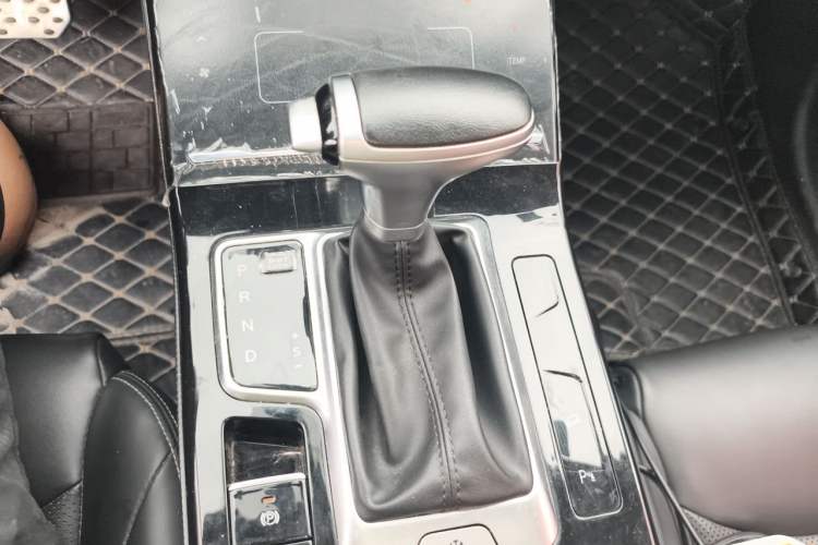 Used Dongfeng Fengon ix5 2019 220T CVT Zhiyue Trim China V Emission Standard Gear Lever