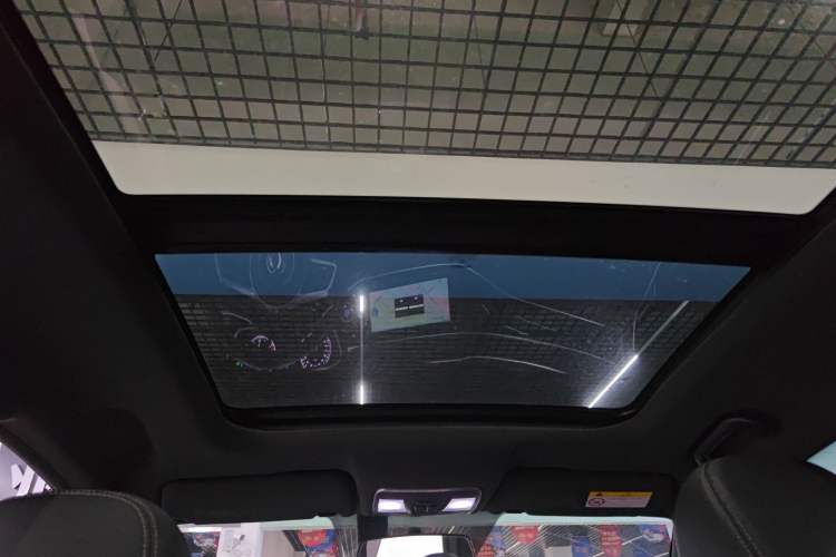 Used Dongfeng Fengon ix5 2019 220T CVT Zhiyue Trim China V Emission Standard Headliner