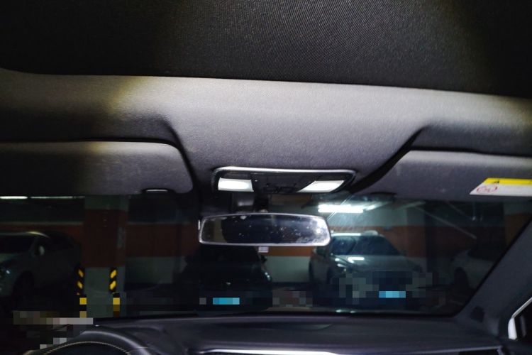Used Dongfeng Fengon ix5 2019 220T CVT Zhiyue Trim China V Emission Standard Headliner