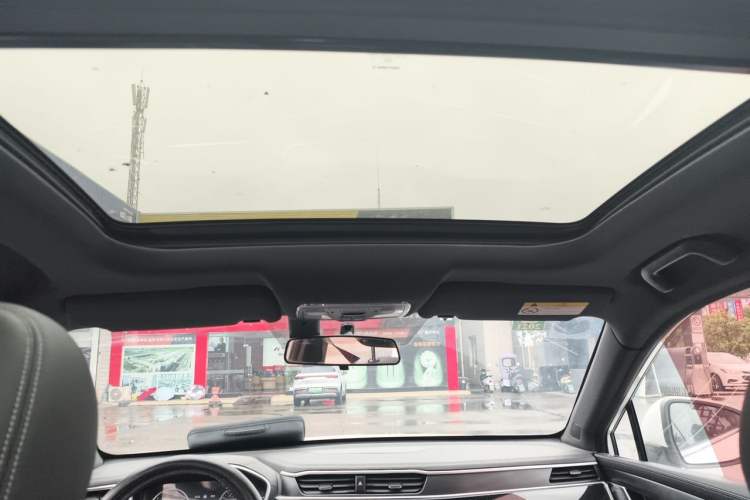 Used Dongfeng Fengon ix5 2019 220T CVT Zhiyue Trim China V Emission Standard Headliner