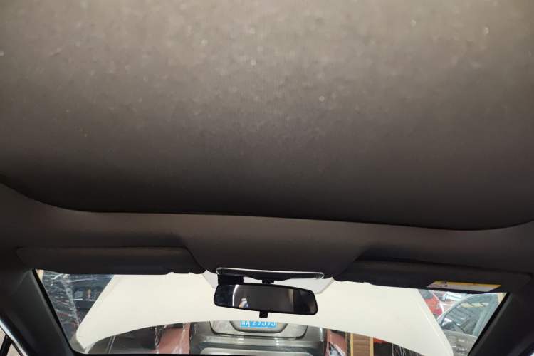 Used Dongfeng Fengon ix5 2019 220T Manual Smart Version China VI Standard Headliner