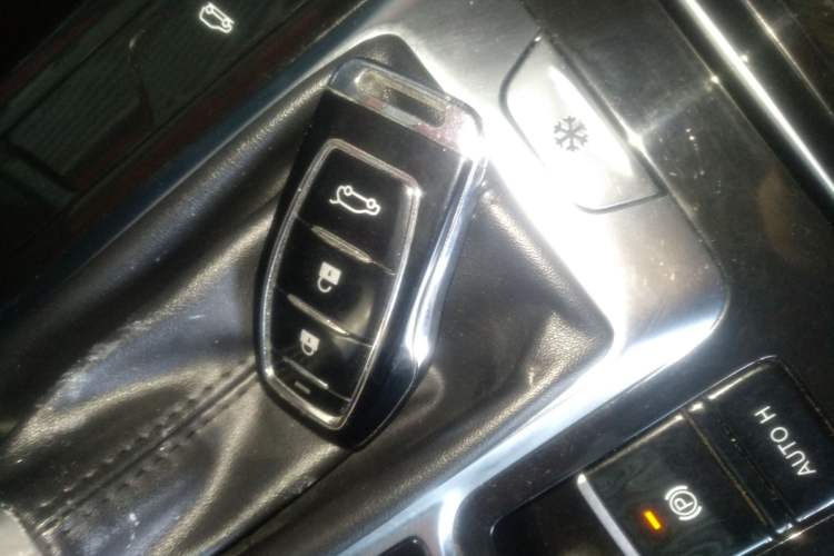 Used Dongfeng Fengon ix5 2019 220T CVT Zhiyue Trim China V Emission Standard Interior 1