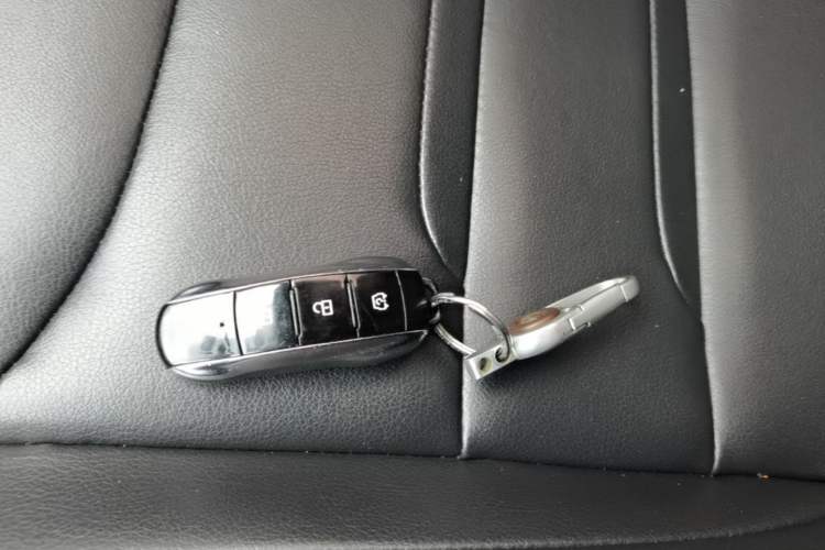 Used Dongfeng Fengon ix5 2019 220T CVT ZhiShang Version China VI Standard Interior 1