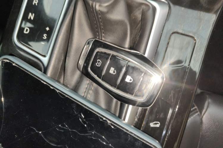 Used Dongfeng Fengon ix5 2019 220T CVT ZhiShang Trim China V Standard Interior 1