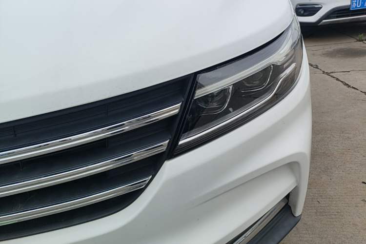 Used Dongfeng Fengon ix5 2019 220T CVT ZhiShang Trim China V Standard Left Front Headlight