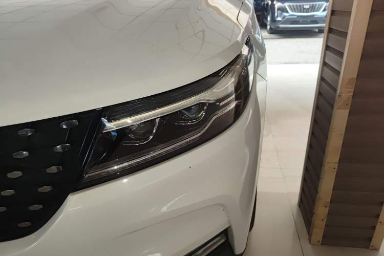 Used Dongfeng Fengon ix5 2019 220T Manual Smart Version China VI Standard Left Front Headlight
