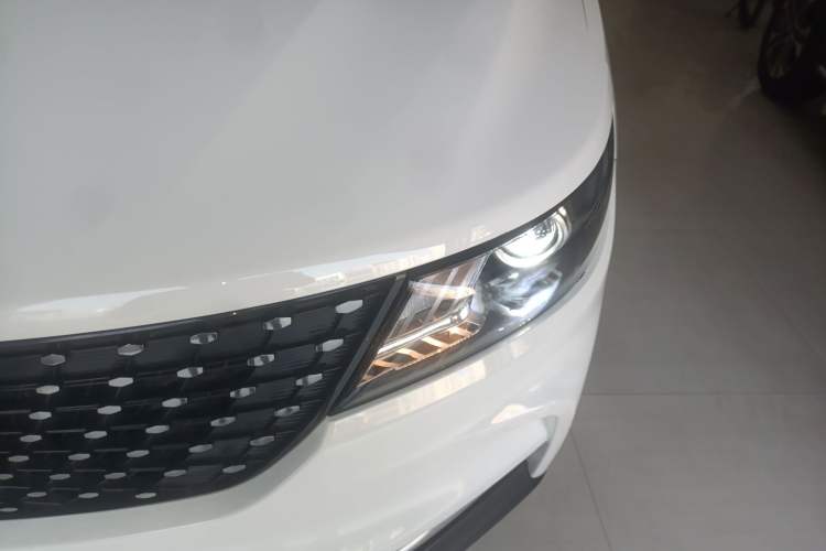 Used Dongfeng Fengon ix5 2019 220T CVT ZhiShang Version China VI Standard Left Front Headlight