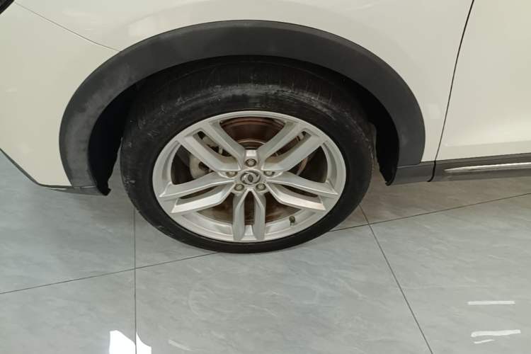 Used Dongfeng Fengon ix5 2019 280TGDI CVT Smart Version China V Standard Left Front Wheel Hub