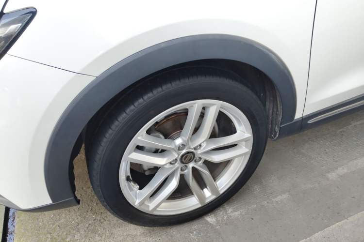 Used Dongfeng Fengon ix5 2019 280TGDI CVT ZhiZun Trim China V Emission Standard Left Front Wheel Hub