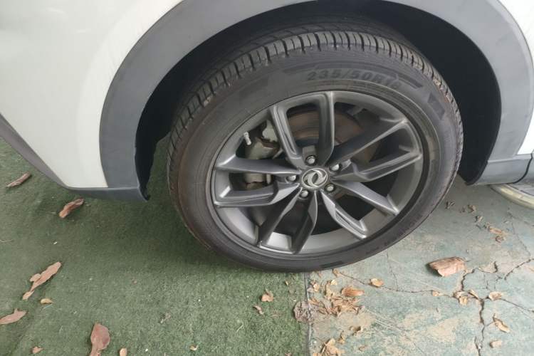 Used Dongfeng Fengon ix5 2019 220T CVT ZhiShang Trim China V Standard Left Front Wheel Hub