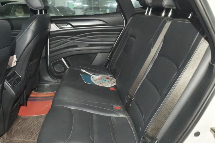 Used Dongfeng Fengon ix5 2019 220T CVT ZhiShang Trim China V Standard Left Rear Seat