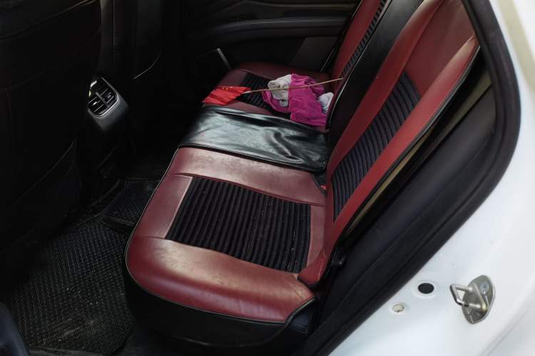 Used Dongfeng Fengon ix5 2019 280TGDI CVT Smart Version China V Standard Left Rear Seat