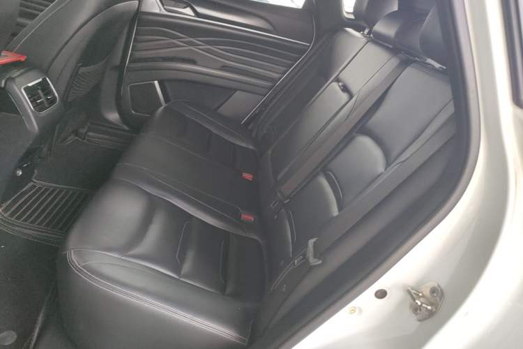 Used Dongfeng Fengon ix5 2019 220T CVT ZhiShang Trim China V Standard Left Rear Seat