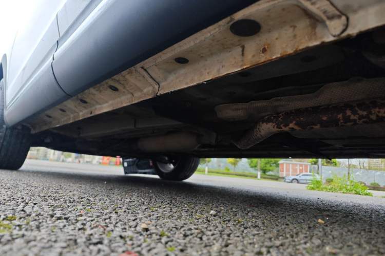 Used Dongfeng Fengon ix5 2019 220T CVT ZhiShang Trim China V Standard Left Side Sill