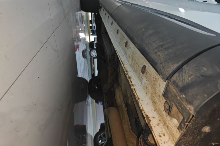 Used Dongfeng Fengon ix5 2019 220T CVT Zhiyue Trim China V Emission Standard Left Side Sill