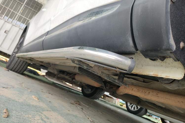Used Dongfeng Fengon ix5 2019 220T CVT ZhiShang Trim China V Standard Left Side Sill