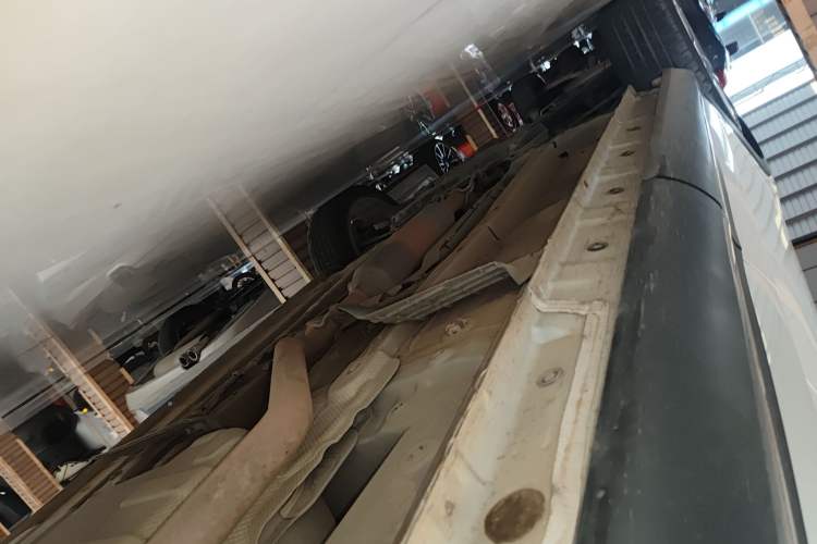 Used Dongfeng Fengon ix5 2019 220T Manual Smart Version China VI Standard Left Side Sill