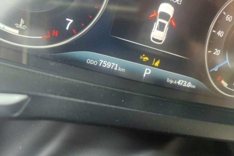 Used Dongfeng Fengon ix5 2019 280TGDI CVT ZhiZun Trim China V Emission Standard Odometer Close Up
