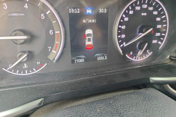 Used Dongfeng Fengon ix5 2019 220T Manual Smart Version China V Standard Odometer Close Up