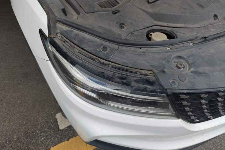 Used Dongfeng Fengon ix5 2019 280TGDI CVT Smart Version China V Standard Right Front Headlight