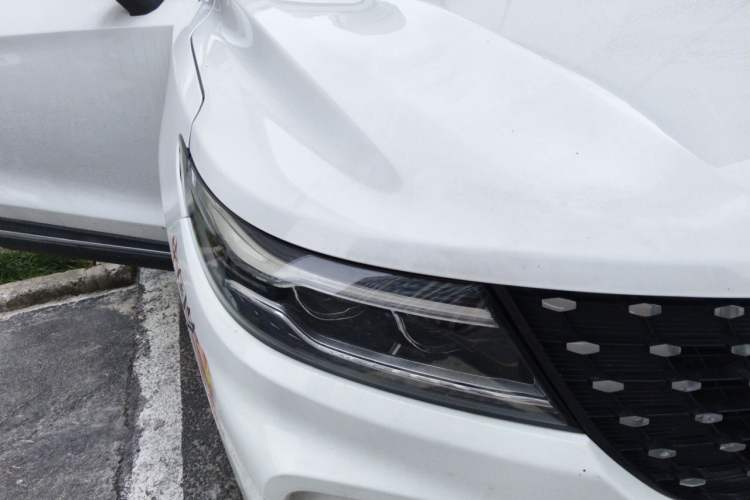 Used Dongfeng Fengon ix5 2019 220T CVT Zhiyue Trim China V Emission Standard Right Front Headlight