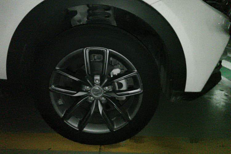 Used Dongfeng Fengon ix5 2019 220T CVT Zhiyue Trim China V Emission Standard Right Front Wheel Hub