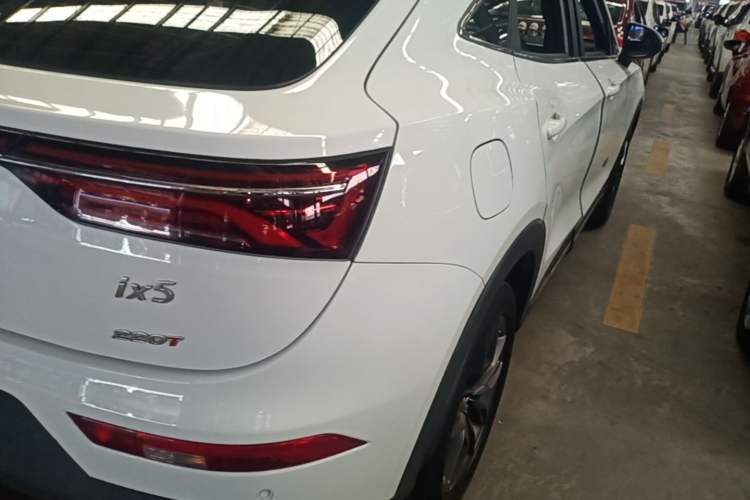 Used Dongfeng Fengon ix5 2019 220T CVT ZhiShang Trim China V Standard Right Rear Taillight
