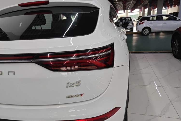 Used Dongfeng Fengon ix5 2019 220T CVT Zhiyue Trim China V Emission Standard Right Rear Taillight