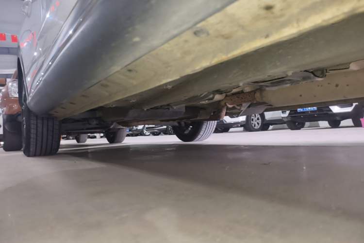 Used Dongfeng Fengon ix5 2019 220T CVT Zhiyue Trim China V Emission Standard Right Side Sill