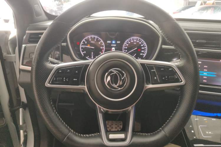 Used Dongfeng Fengon ix5 2019 220T CVT ZhiShang Trim China V Standard Steering Wheel