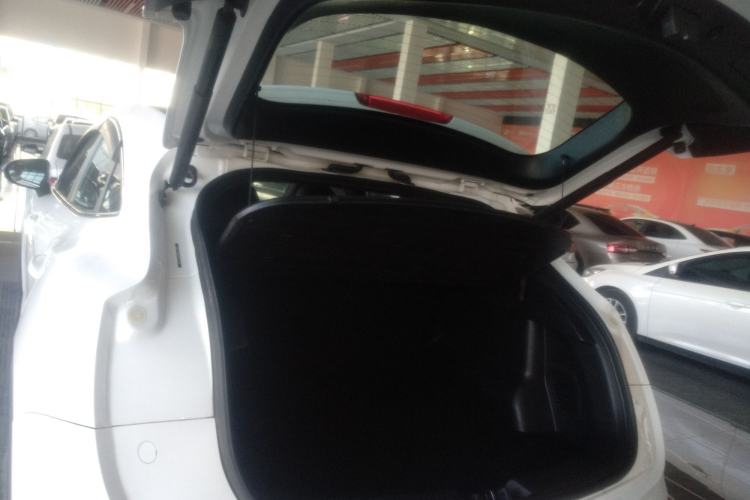 Used Dongfeng Fengon ix5 2019 220T CVT Zhiyue Trim China V Emission Standard Trunk