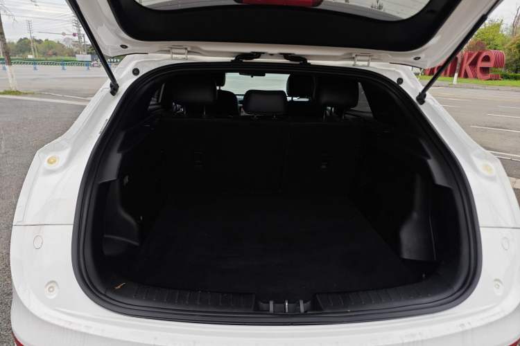Used Dongfeng Fengon ix5 2019 220T CVT ZhiShang Trim China V Standard Trunk