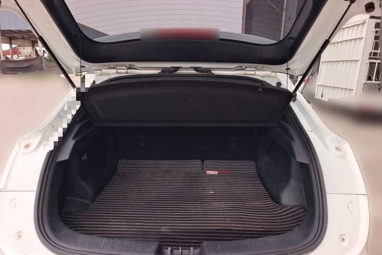 Used Dongfeng Fengon ix5  Trunk