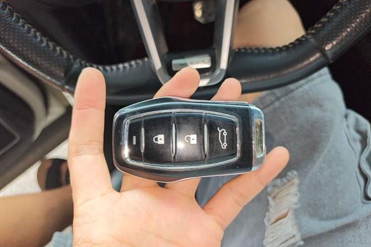 Used Dongfeng Fengon ix5 2019 280TGDI CVT Smart Version China V Standard Vehicle Key