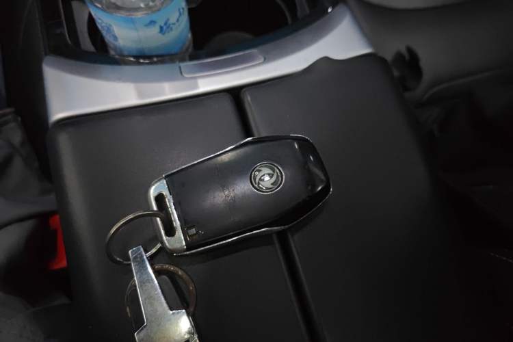 Used Dongfeng Fengon ix5 2019 220T CVT Zhiyue Trim China V Emission Standard Vehicle Key