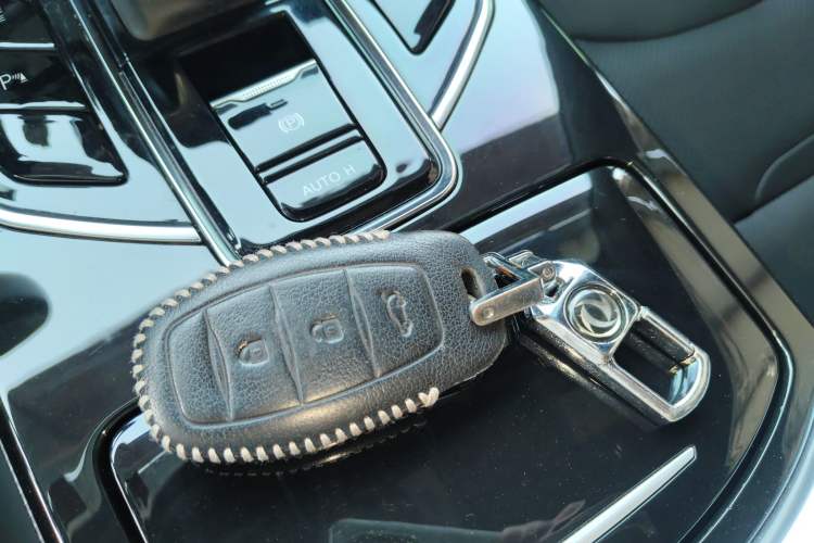 Used Dongfeng Fengon ix5 2019 280TGDI CVT ZhiZun Trim China V Emission Standard Vehicle Key