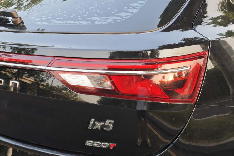 Used Dongfeng Fengon ix5 2021 1.5T CVT Urban Dynamic Edition Exterior 3