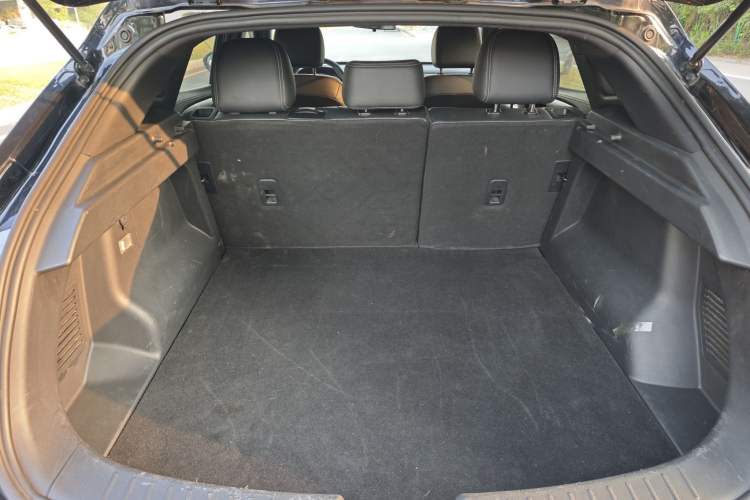 Used Dongfeng Fengon ix5 2021 1.5T CVT Urban Dynamic Edition Trunk