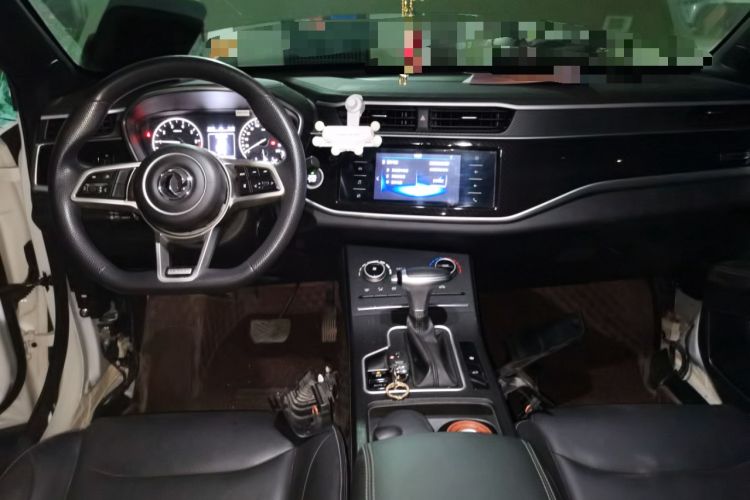 Used Dongfeng Fengon ix5 2021 1.5T CVT Urban Dynamic Edition Center Console