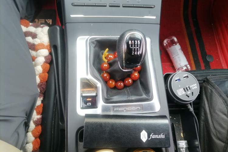 Used Dongfeng Fengon ix5 2021 1.5T Manual Urban Dynamic Edition Gear Lever