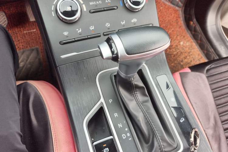 Used Dongfeng Fengon ix5 2021 1.5T CVT Urban Dynamic Edition Gear Lever