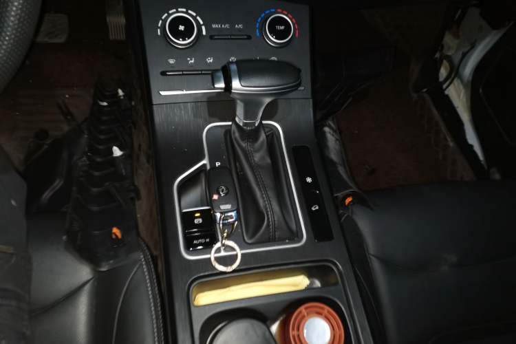 Used Dongfeng Fengon ix5 2021 1.5T CVT Urban Dynamic Edition Gear Lever