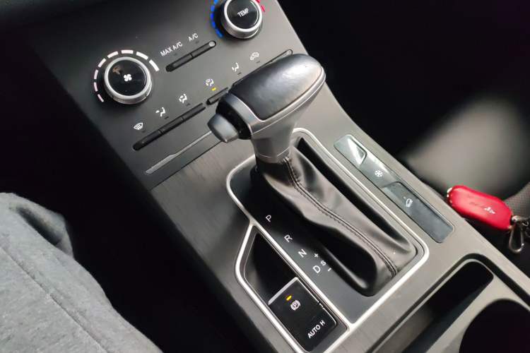Used Dongfeng Fengon ix5 2021 1.5T CVT Urban Dynamic Edition Gear Lever