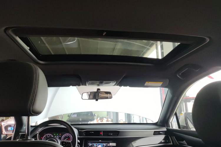 Used Dongfeng Fengon ix5 2021 1.5T CVT Urban Dynamic Edition Headliner