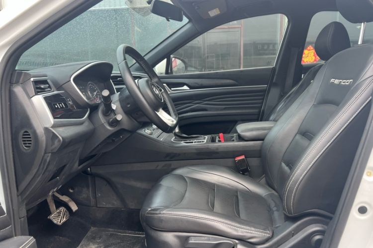 Used Dongfeng Fengon ix5 2021 1.5T CVT Urban Dynamic Edition Interior 4