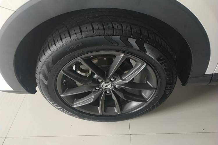 Used Dongfeng Fengon ix5 2021 1.5T CVT Urban Dynamic Edition Left Front Wheel Hub